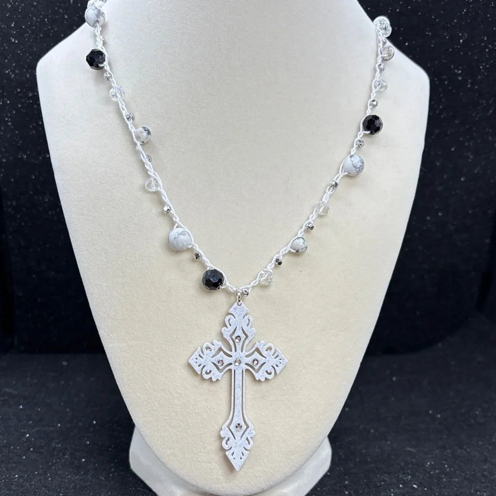 Howlite Beaded Crochet Necklace | 3D Printed Marble Cross Pendant Adjustable 18”